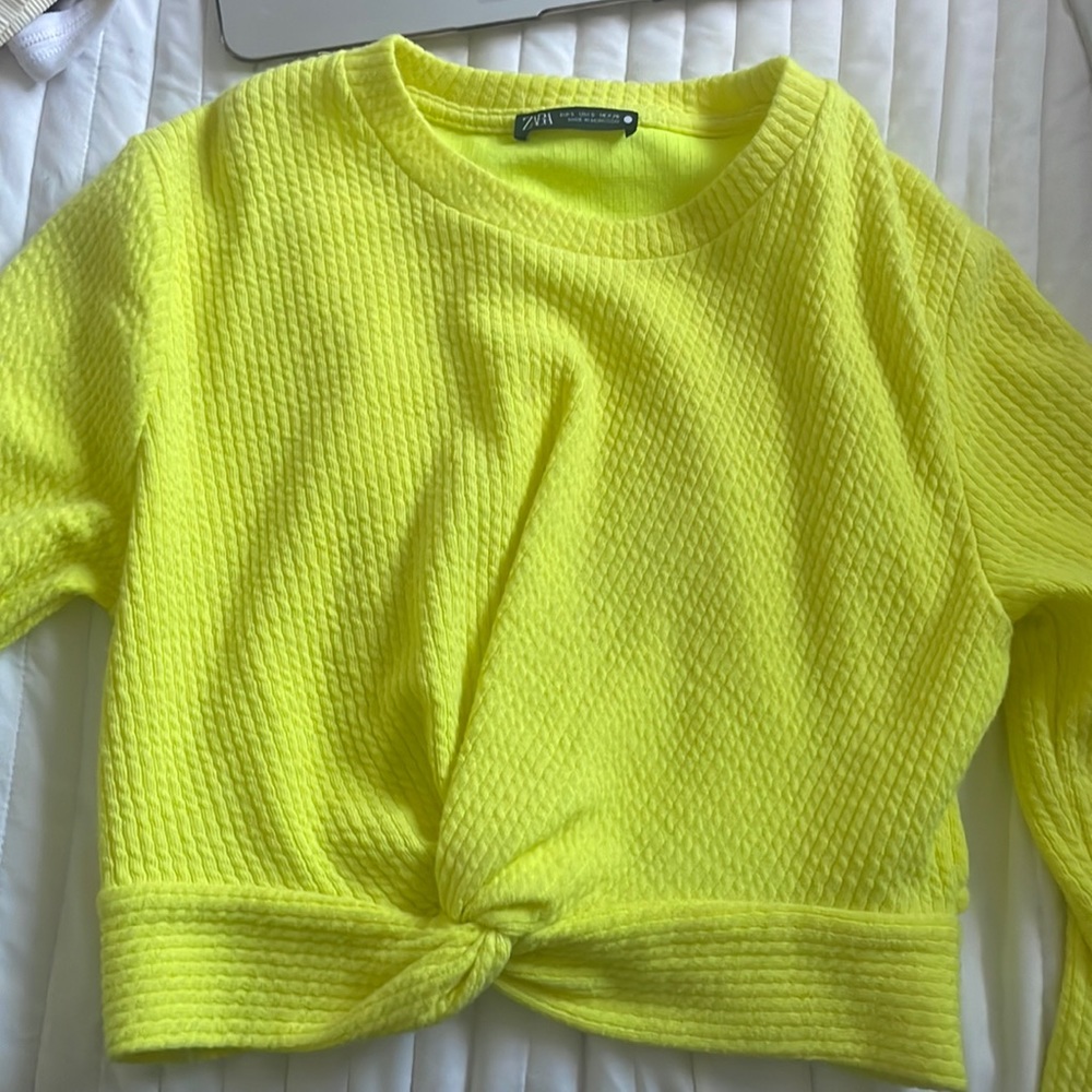 Neon yellow longsleeve sweater ZARA